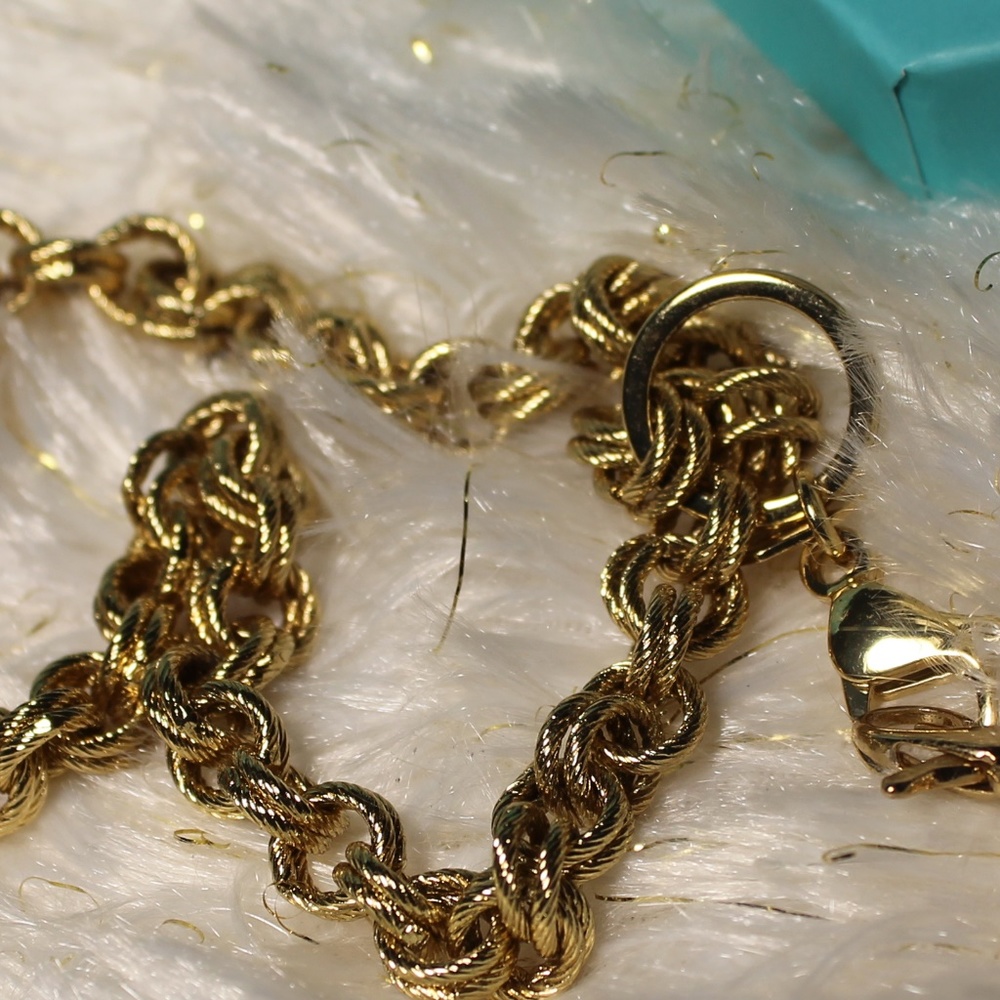 Thick Single Link Gold Chain